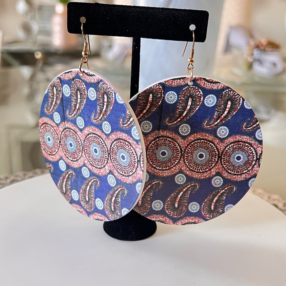 Afrocentric Women Rustic Shaped Wood Dangle Earrings